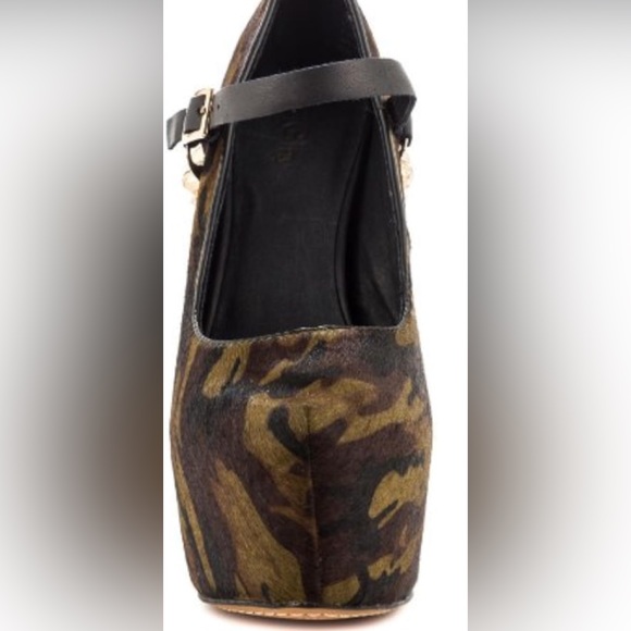 Ziginy Women's Skillet Dress Pump Leather Upper. Size 7. New without tag. - Picture 1 of 14